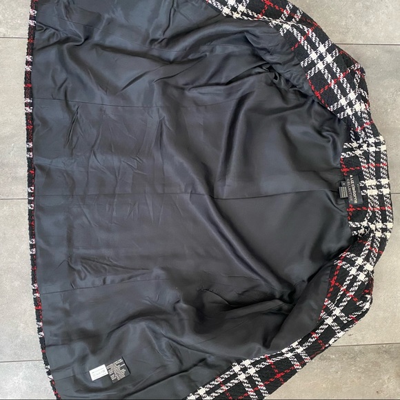 Vintage Liz Claiborne black plaid wool blazer 8P - Picture 5 of 5